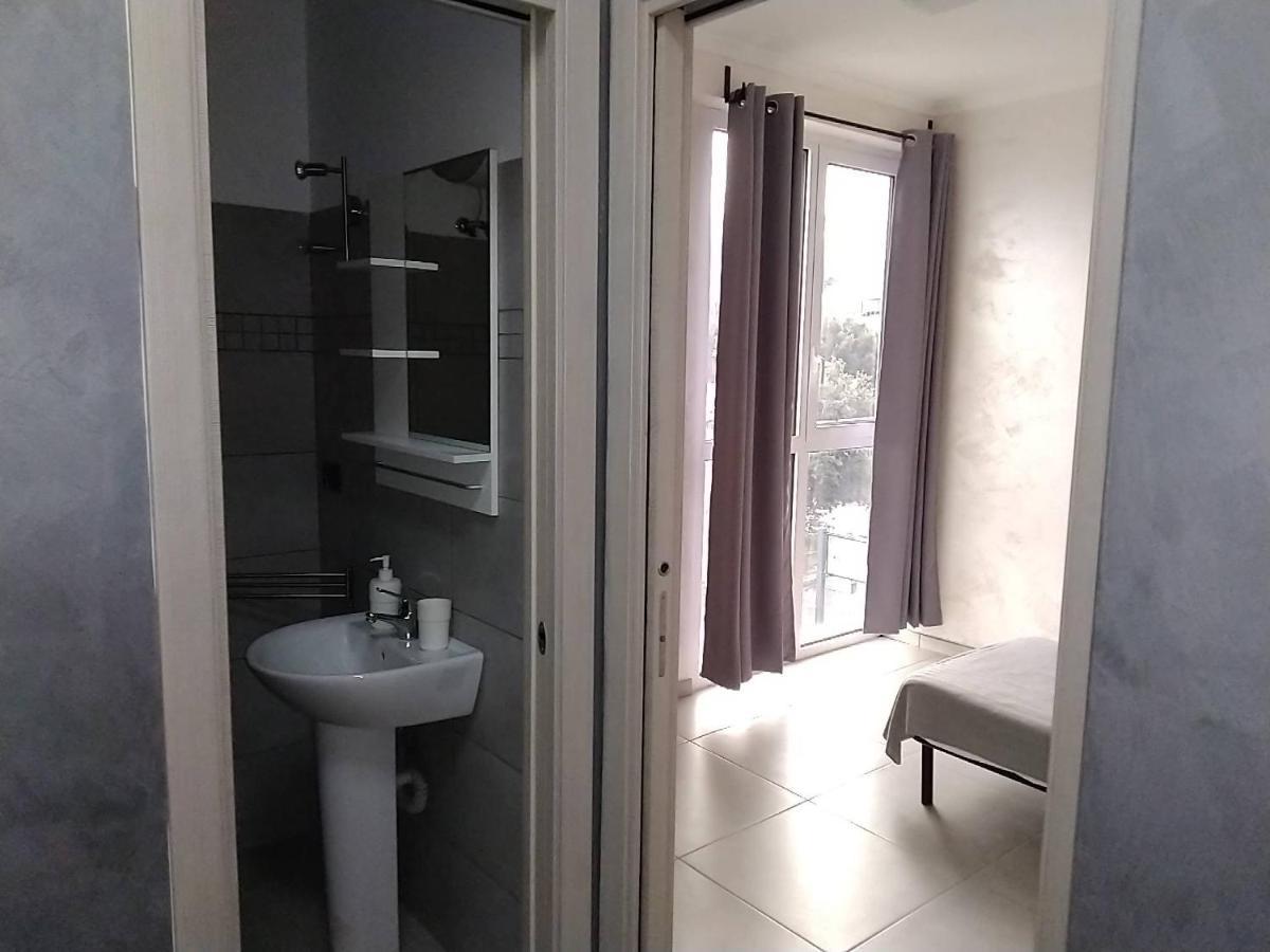 Aparthotel Raggio Di Sole San Cesareo Zewnętrze zdjęcie
