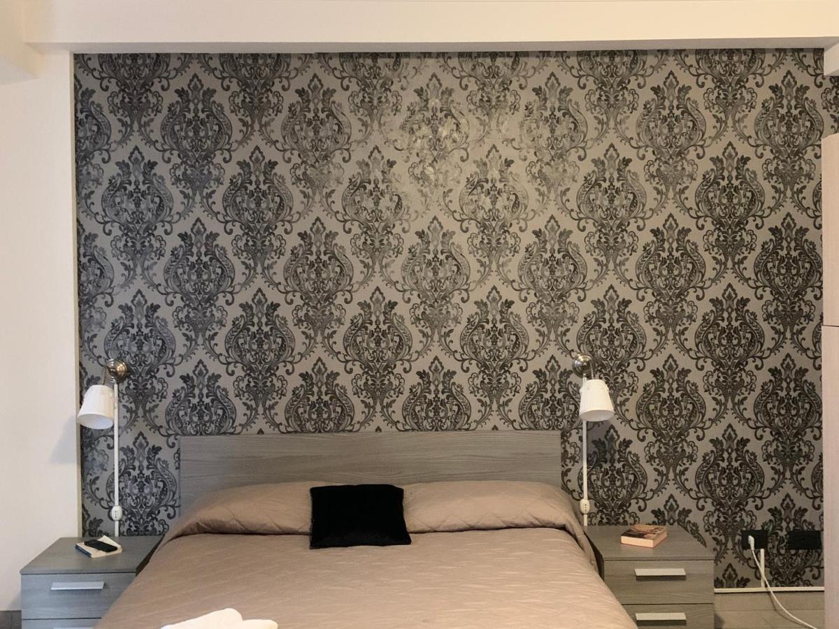 Aparthotel Raggio Di Sole San Cesareo Zewnętrze zdjęcie