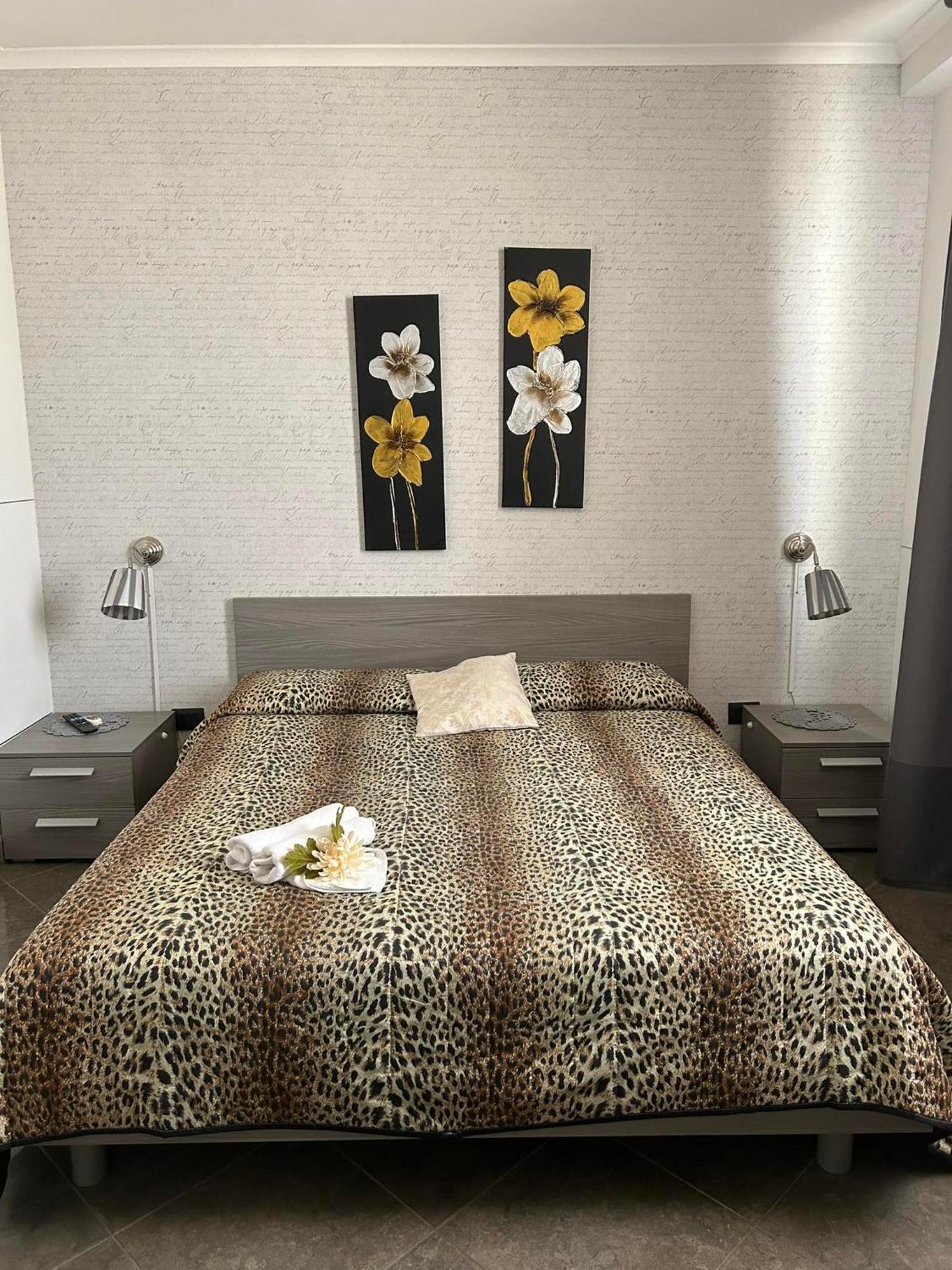 Aparthotel Raggio Di Sole San Cesareo Zewnętrze zdjęcie